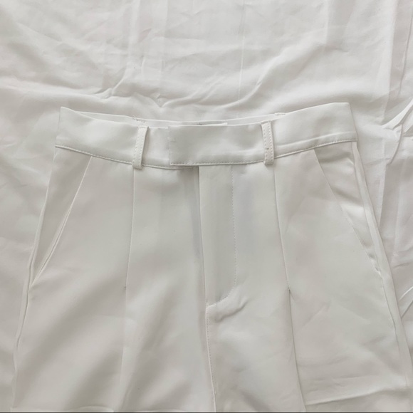 PRINCESS POLLY WHITE PANTS - Picture 2 of 3